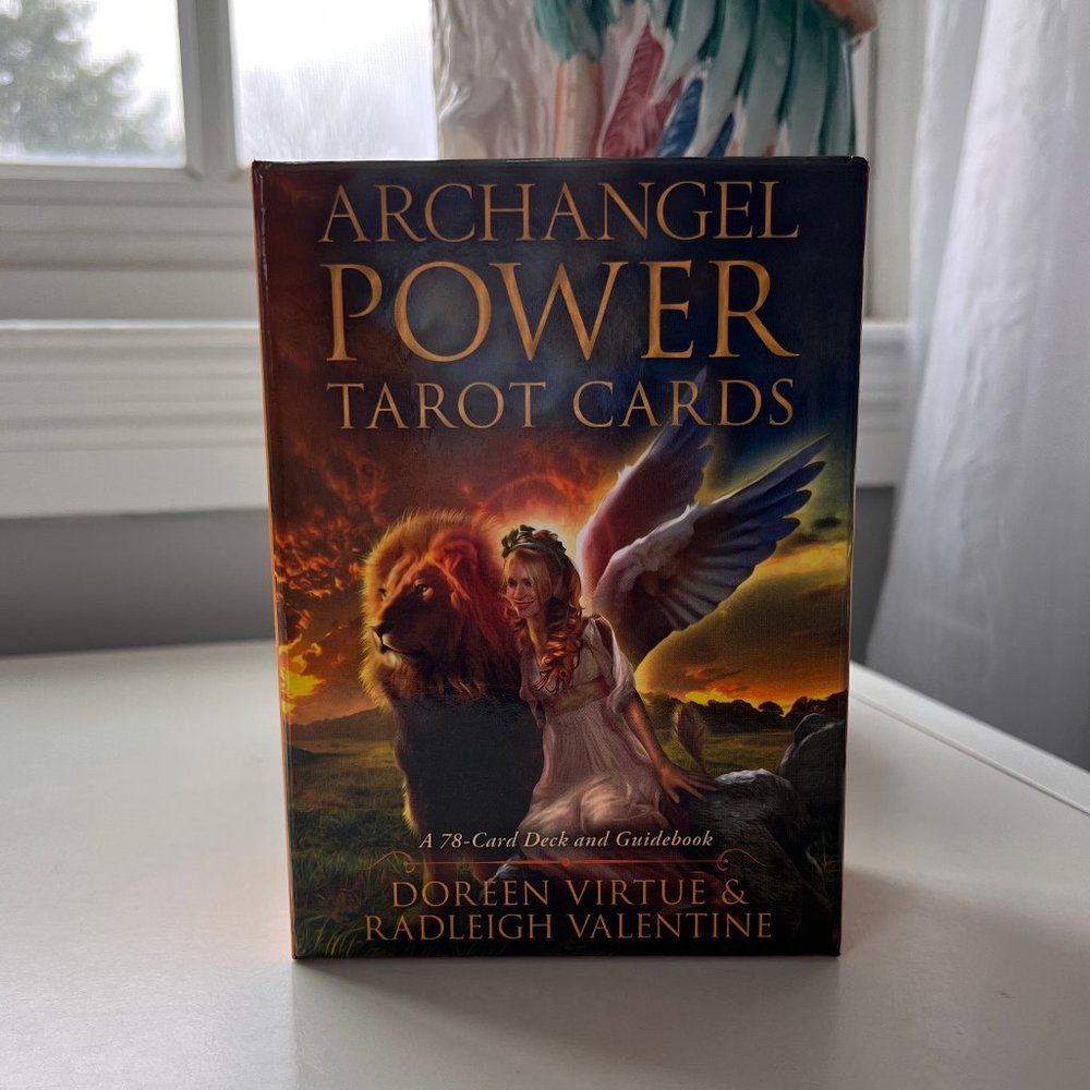 EUC Archangel Power Tarot Card Deck from Hay House